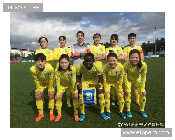 武汉足球队在全运会中的灵活性展现与战术分析 武汉足球队在全运会中的灵活性展现与战术分析